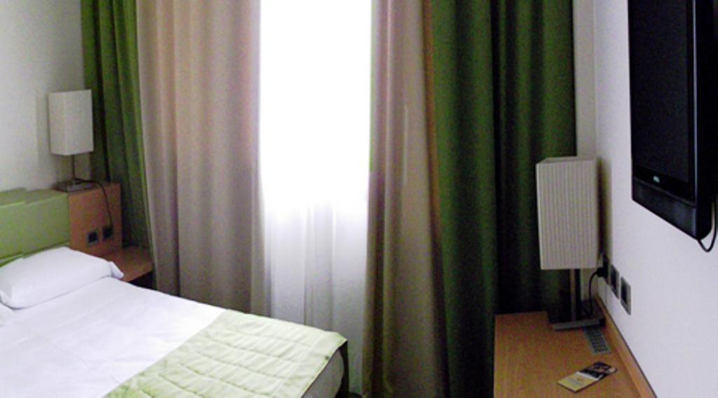 Hotel Ventolosa Villa dʼAlmè 外观 照片