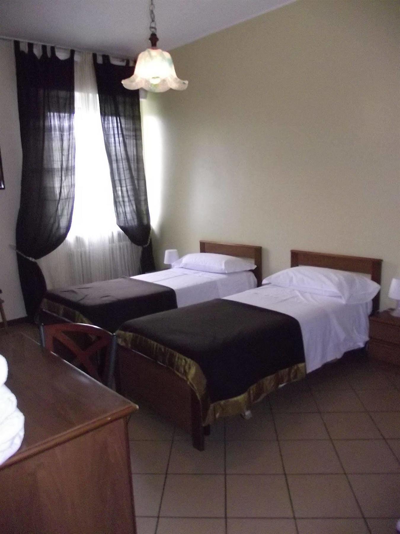 Hotel Ventolosa Villa dʼAlmè 外观 照片