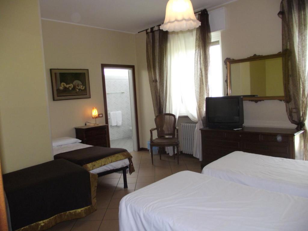 Hotel Ventolosa Villa dʼAlmè 客房 照片